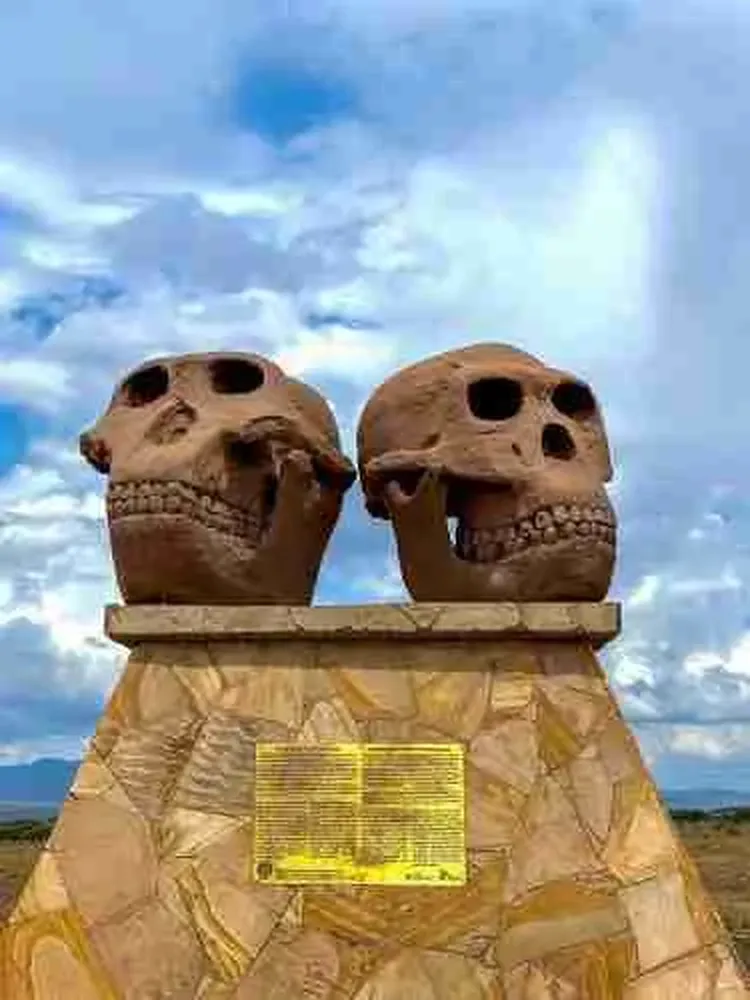 6 day Tanzania safari including Olduvai Gorge with Serengeti and Ngorongoro