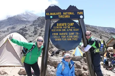7 Gün Bütçe Kilimanjaro Tırmanma Machame Rota