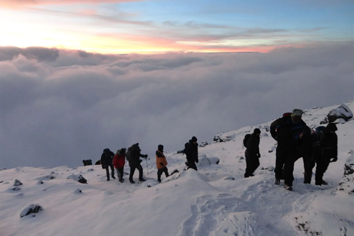 Escalada al Kilimanjaro de pressupost de 7 dies per la ruta Machame