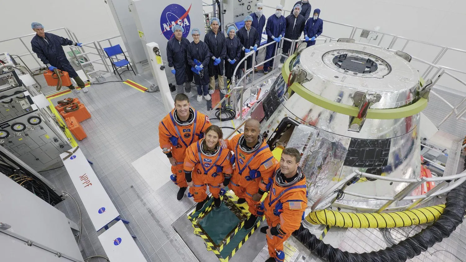 How Astronauts Train for Artemis II Mission