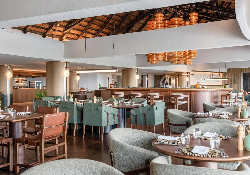 4 Days Serengeti Fly-in Luxury Safari from Zanzibar