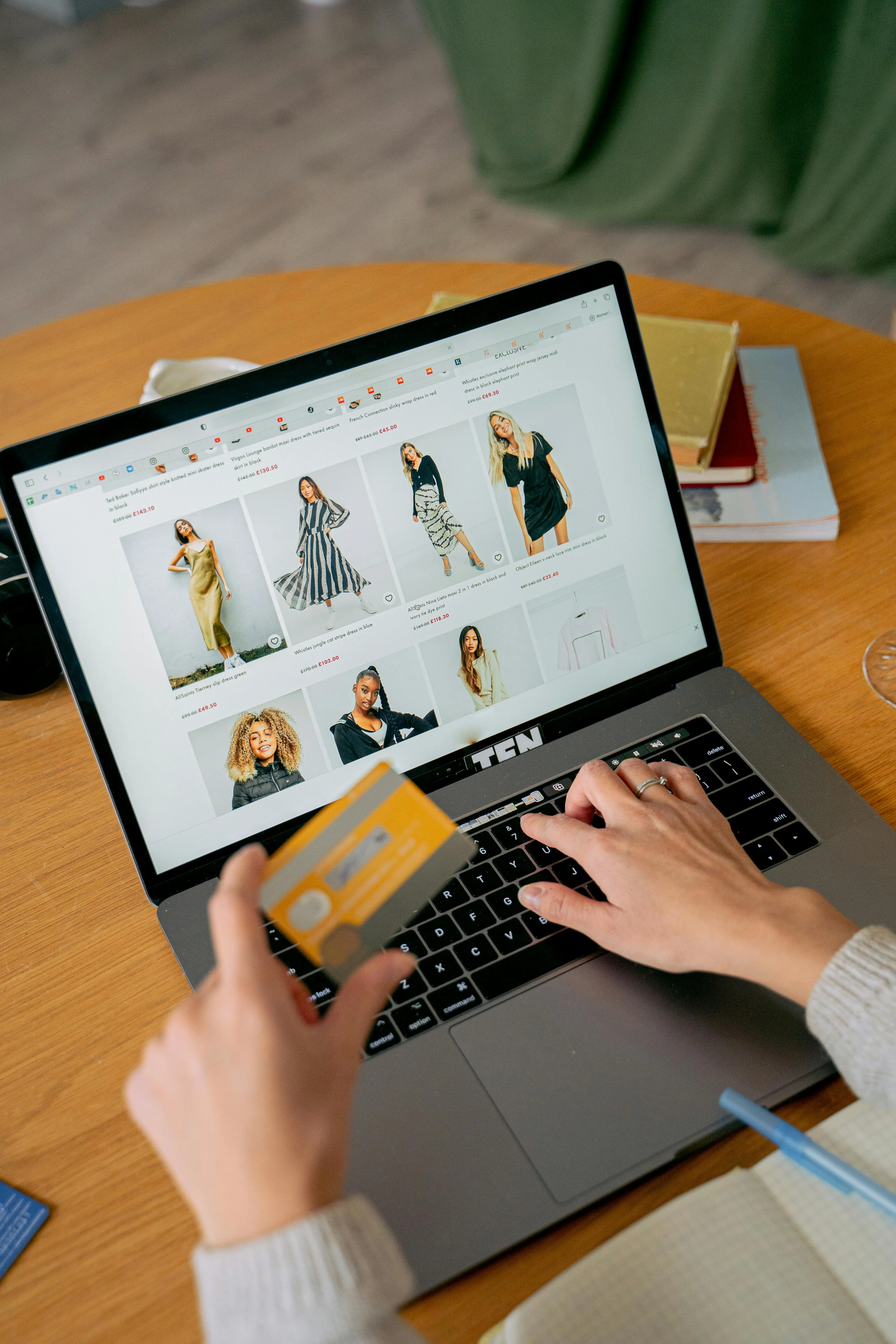 How To Shop Online In UK