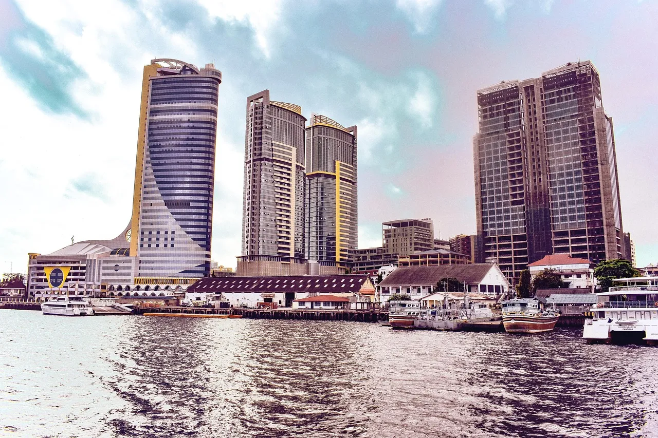 Is Dar es Salaam in Tanzania