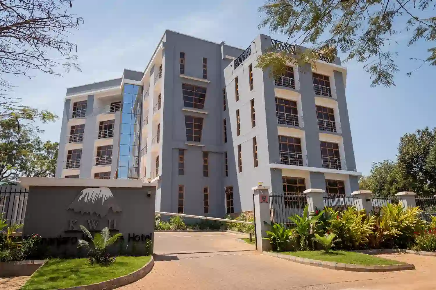 Kilimanjaro የቅንጦት ሆቴል ውጪ