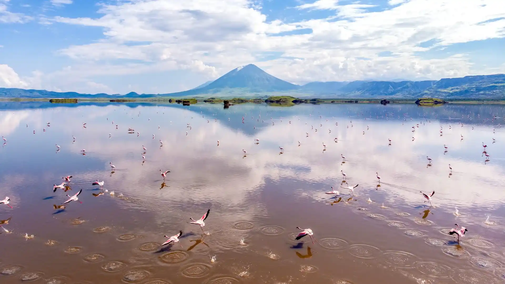 Lake Natron Scenic Helicopter Flight