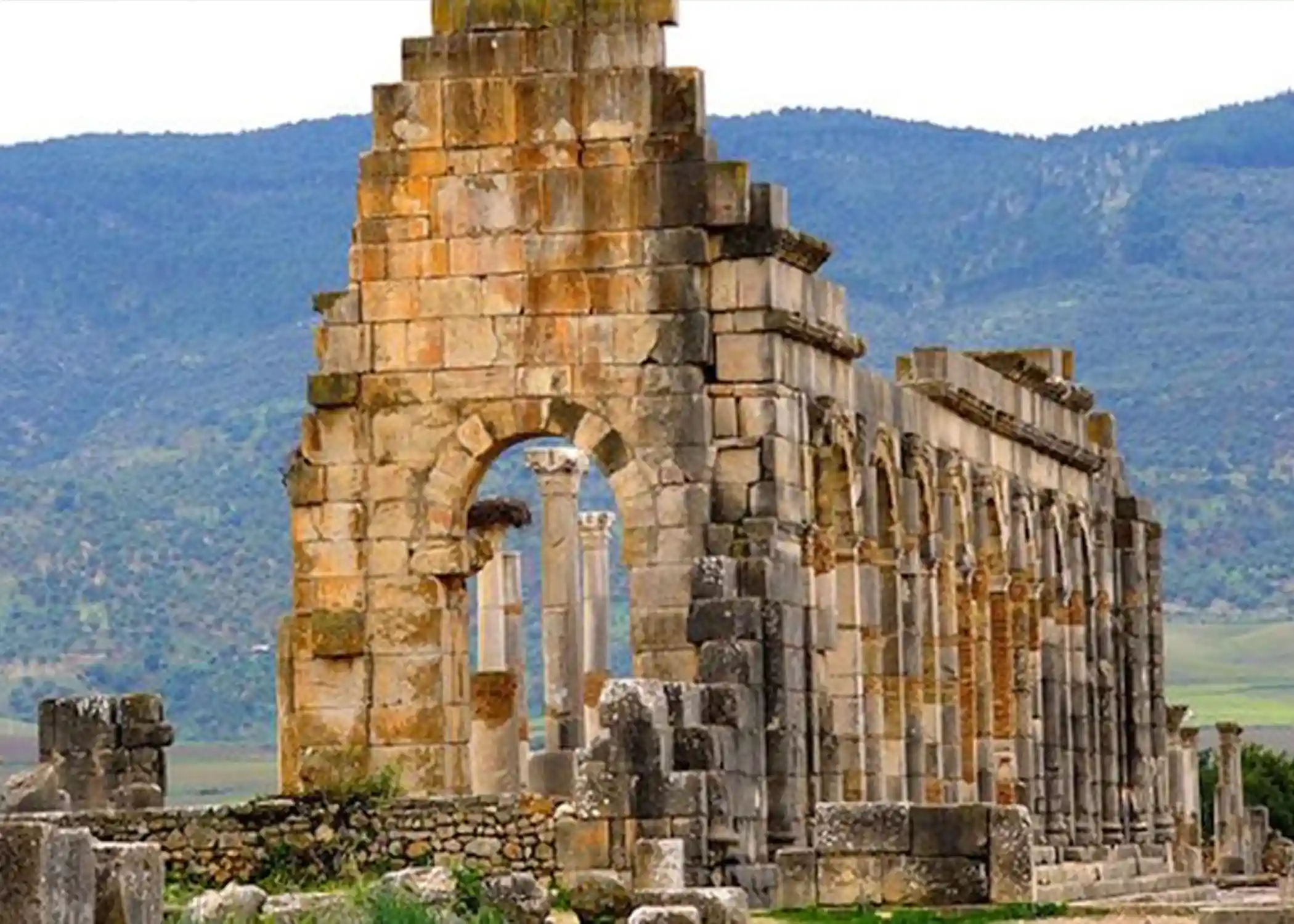 Top 2-Day Fez and Volubilis Trip
