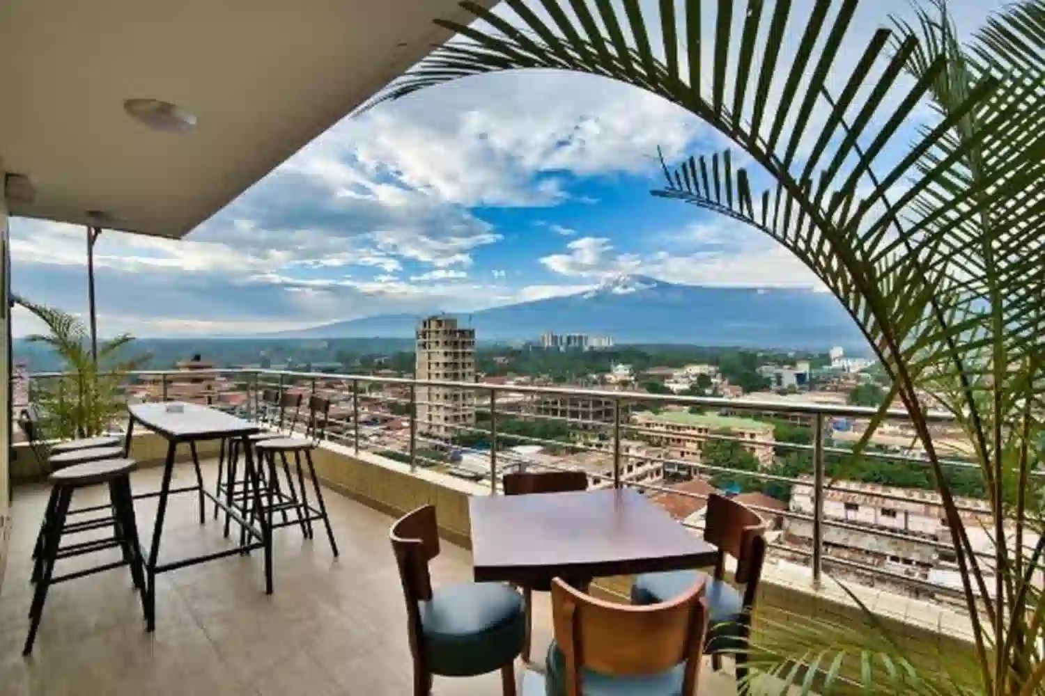 Terrasse des Moshi Budget Hotel