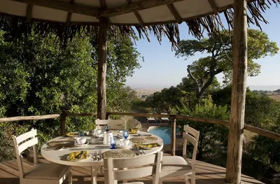 Serengeti Gate ይቆያል